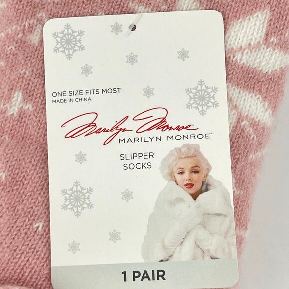 Marilyn Monroe Sherpa Lined Slipper Socks Pink Snowflake No-Slip Grip Bottom NWT - Picture 6 of 8